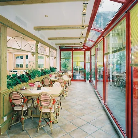 Matterhorn Valley Appartement Hotel Des Alpes